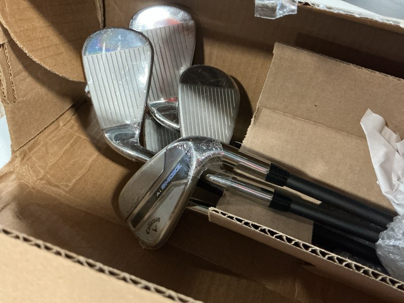 Condition photo showing Good Condition for callaway golf paradym ai smoke iron set right graphite regular 5-pw