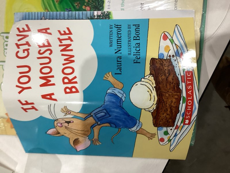 Condition photo showing New/Like New for If You Give a Mouse a Brownie (If You Give... Books)