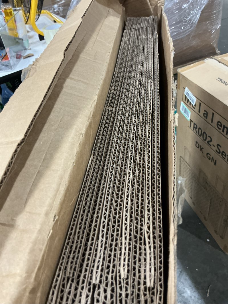 Condition photo showing Good Condition for bankers box tall wardrobe box 3 pack, tape-free design, 24" x 24"x 40"(7710501)