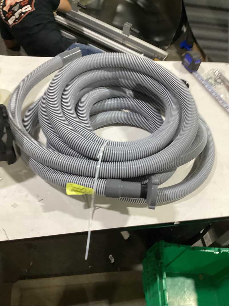 Condition photo showing Good Condition for mainstays cleaning kit for pools. onlyhose