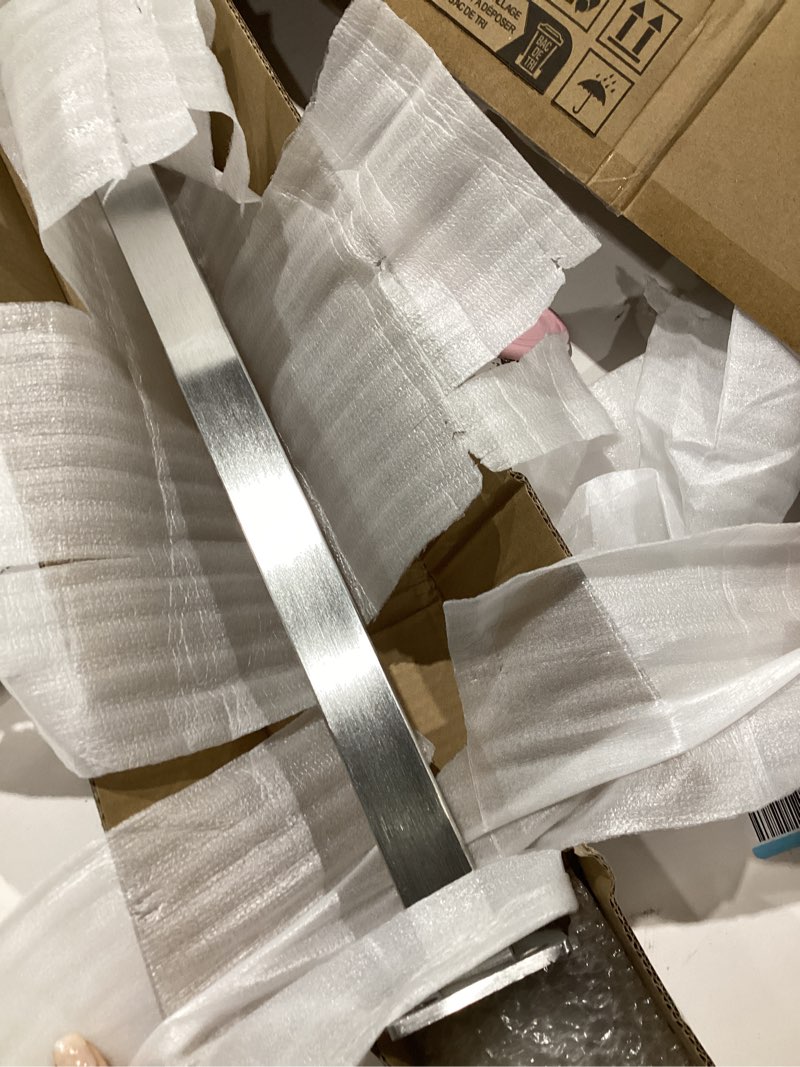 Condition photo showing Good Condition for vevor level drilled cable railing post, 10 holes, 36x1x2 inches stainless steel cable railing system kit for indoor outdoor deck balcony, 1 pack, silver, product id 1jzlgzxys914i4bdb001v0 36"x1x2 level post-silver 1