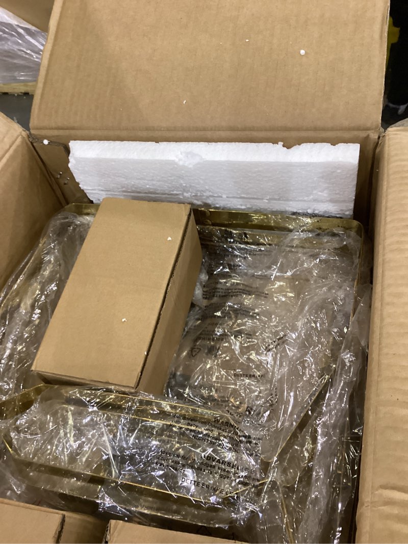 Condition photo showing Good Condition for Chafing Dishes for Buffet 4 Pack 7 Pans, 9.5QT [Sturdy & Rolled Edge] Chafing Dish Buffet Set, [Mirror-Like Polished Finish] Easy to Clean Food Warmers for Parties, Gathering, Wedding, Event, Catering 2 Full Size,2 Half Size,3 1/3 Size