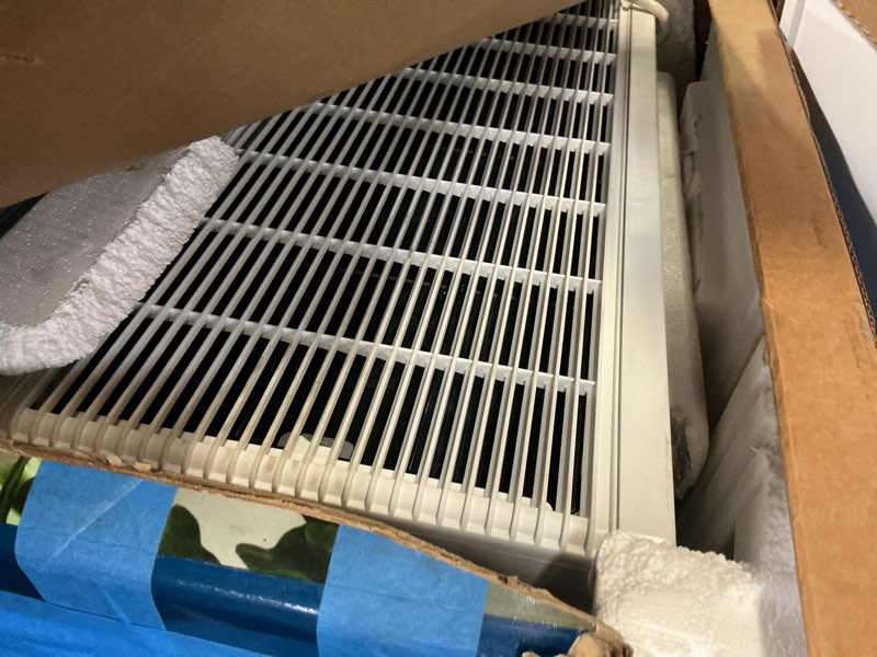 Condition photo showing Good Condition for 18,300 btu 230/208-volt window air conditioner cools 1000 sq. ft. with wi-fi and remote in white