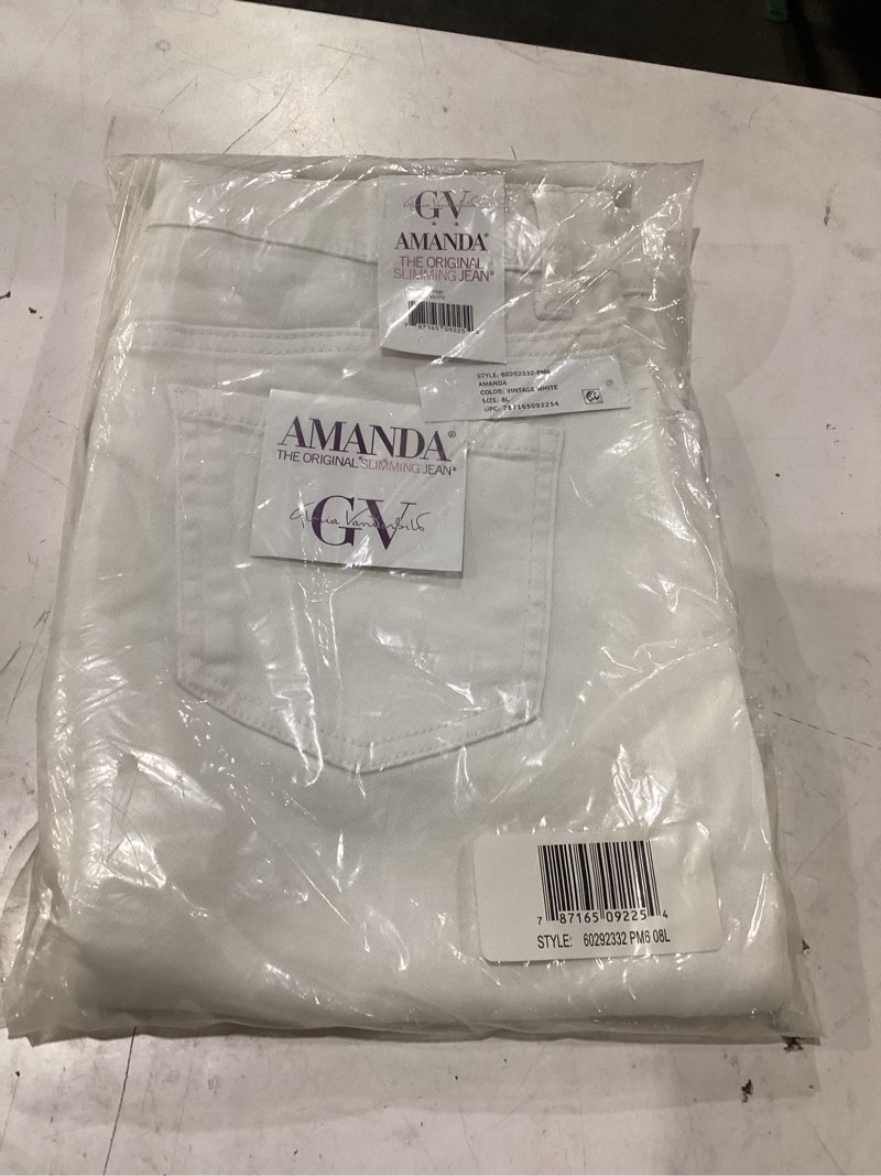 Condition photo showing New/Like New for gloria vanderbilt women's classic tapered amanda jeans vintage white 8 long