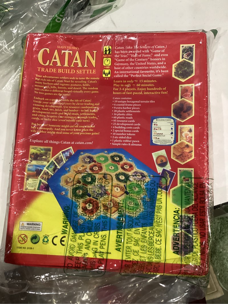 Condition photo showing Good Condition for Catan game