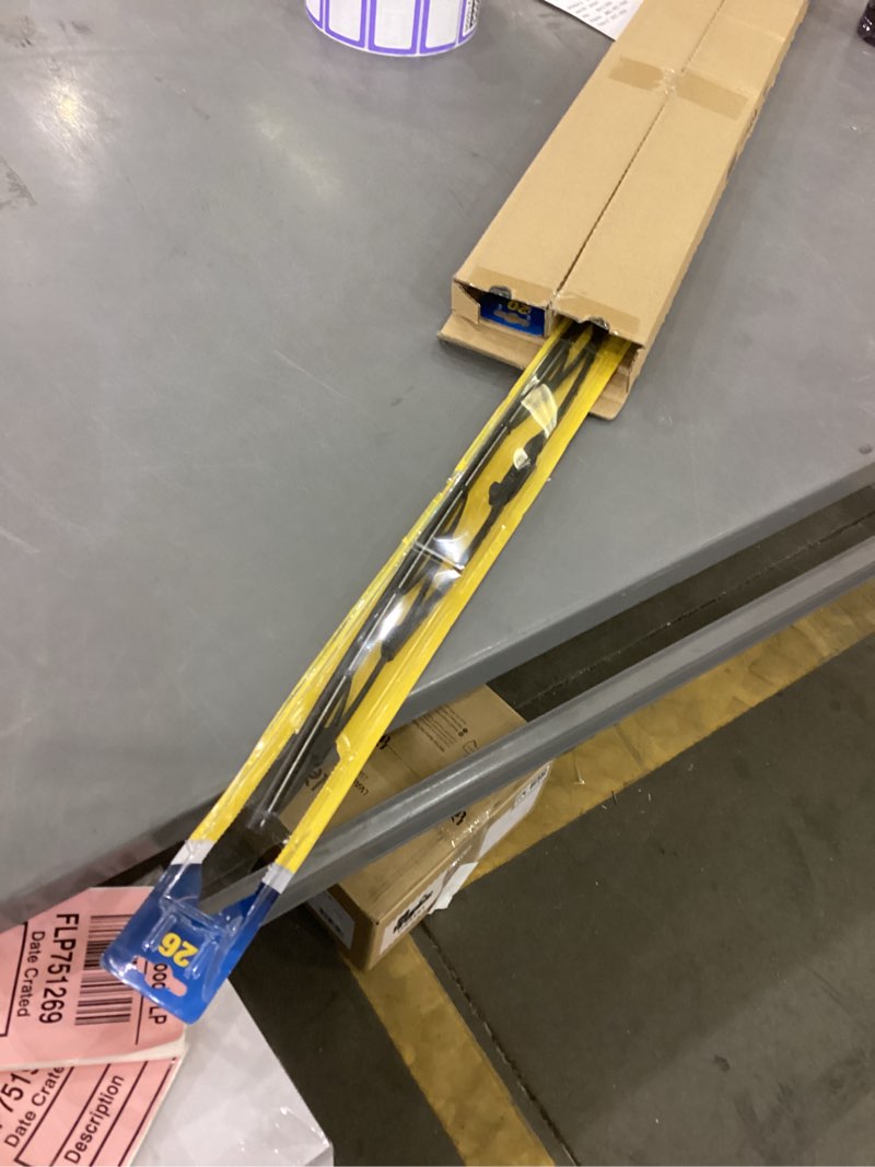 Condition photo showing Good Condition for Rain-X 820249 WeatherBeater Wiper Blades, 26" and 20" Windshield Wipers (Pack of 2), Automotive Replacement Windshield Wiper Blades That Meet Or Exceed OEM Quality And Durability Standards