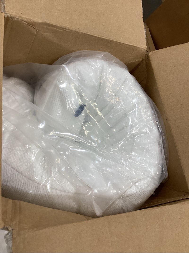 Condition photo showing Good Condition for casper sleep essential cooling hybrid pillow, king size – dual-sided foam & down-alternative fill, medium feel, cooling cover, supports side sleepers, breathable & pressure-relieving king essential cooling hybrid pillow single pack