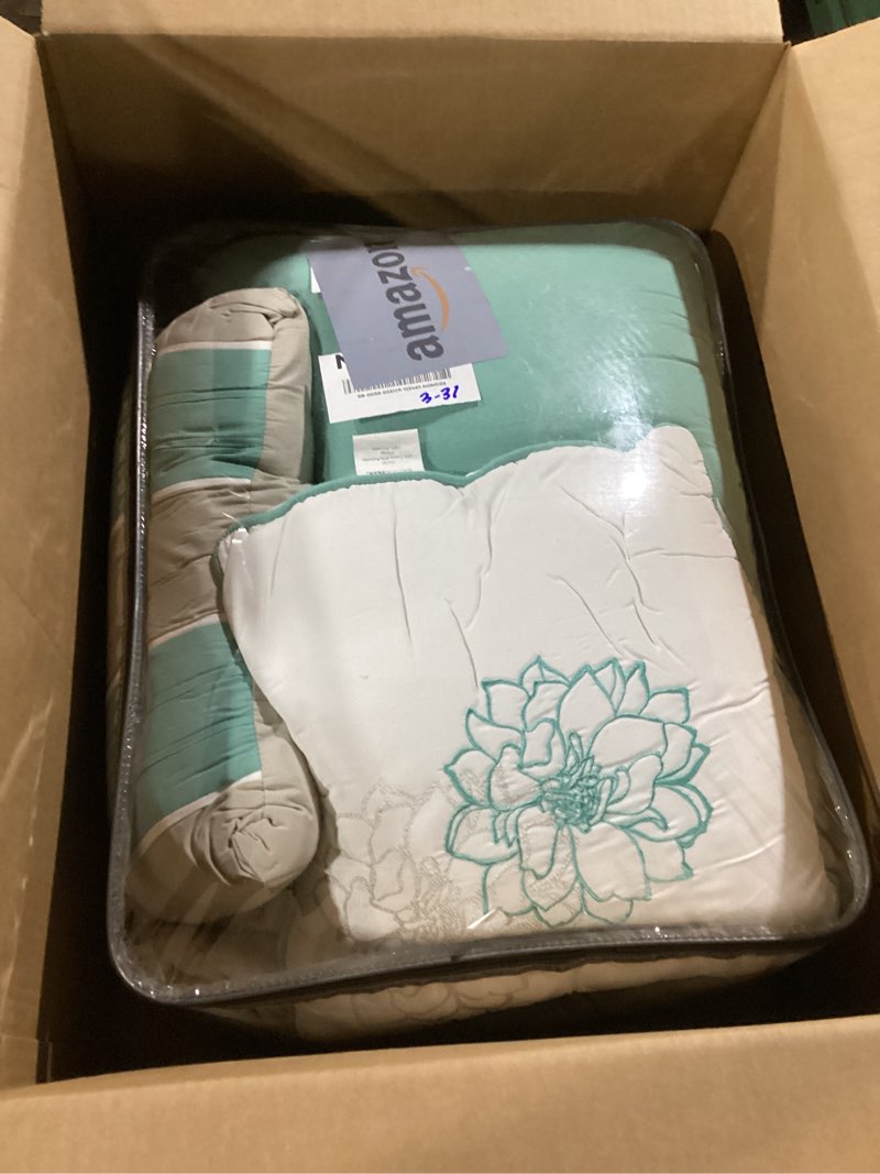 Condition photo showing New/Like New for madison park lola sateen cotton comforter set-casual medallion floral design all season down alternative bedding, shams, bedskirt, decorative pillows, king, grey/aqua 7 piece king floral grey/aqua