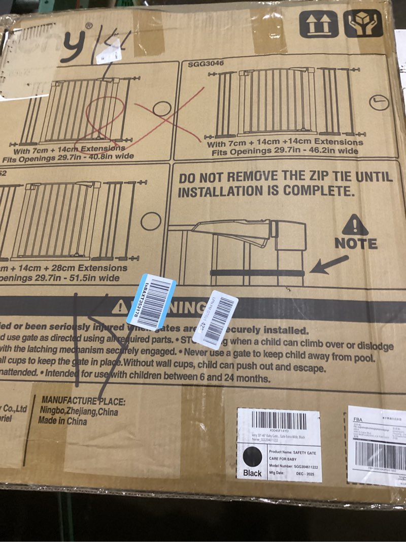Condition photo showing Good Condition for keny 29.7"-46" baby gate for stairs, auto close dog gates for doorways, pressured mounted no drilling pet gate extra wide, one-hand opening dual lock stair gate, indoor kids necessities, black black 29.7-46"wide,30"tall