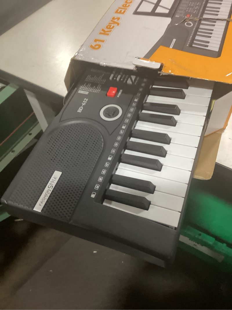 Condition photo showing Good Condition for 61 keys keyboard piano, Electronic Digital Piano with Built-In Speaker Microphone, Sheet Stand and Power Supply, Portable piano Keyboard Gift Teaching for Beginners Black