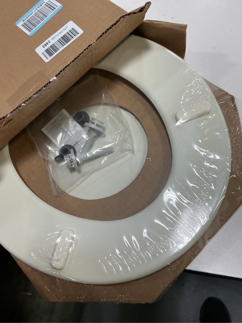 Condition photo showing New/Like New for bemis 500ec durable wood toilet seat with easy clean hinges, made in usa, round, biscuit biscuit round