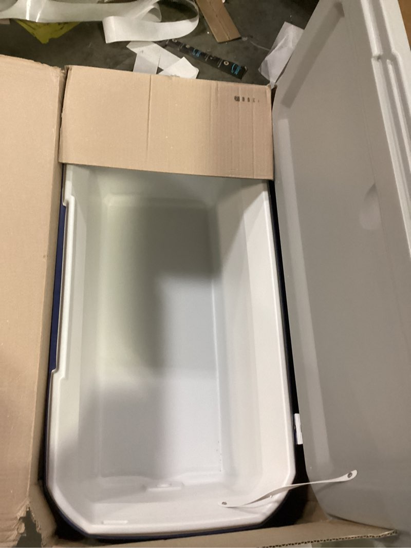 Condition photo showing Good Condition for Coleman Classic Series Insulated Portable Cooler, Leak-Resistant Outdoor Hard Cooler Keeps Ice up to 5 Days, 52/70/120/150 Quart 120qt Twilight