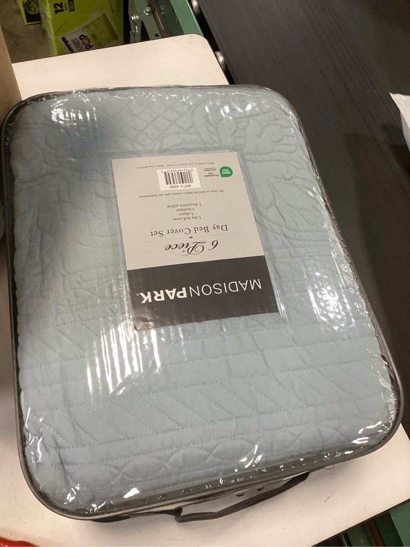 Condition photo showing New/Like New for Madison Park Daybed Cover Set Damask Quilted Cover for Daybeds, All Season, Pre-Washed Cotton-Filled Coastal Bedding with Scallop Edge, Shams, Bedskirt, Décor Pillows, Tuscany, 39"x75", Blue 6 Piece