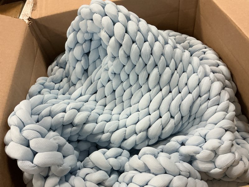 Condition photo showing As Is for YnM Cooling Weighted Blanket, Handmade Chunky Yarn Knitted Design, Temperature Regulating and Breathable, Machine Washable Throw for Sleep or Home Decor (Azure Blue, 60x80 Inch, 20lbs) 60 in x 80 in 20 lb Cooling Azure Blue