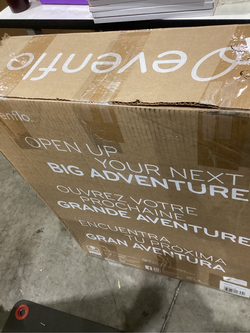 Condition photo showing Good Condition for Evenflo Versatile Play Space Adjustable Play Area, Plastic, 8-Panel (Cool Gray)