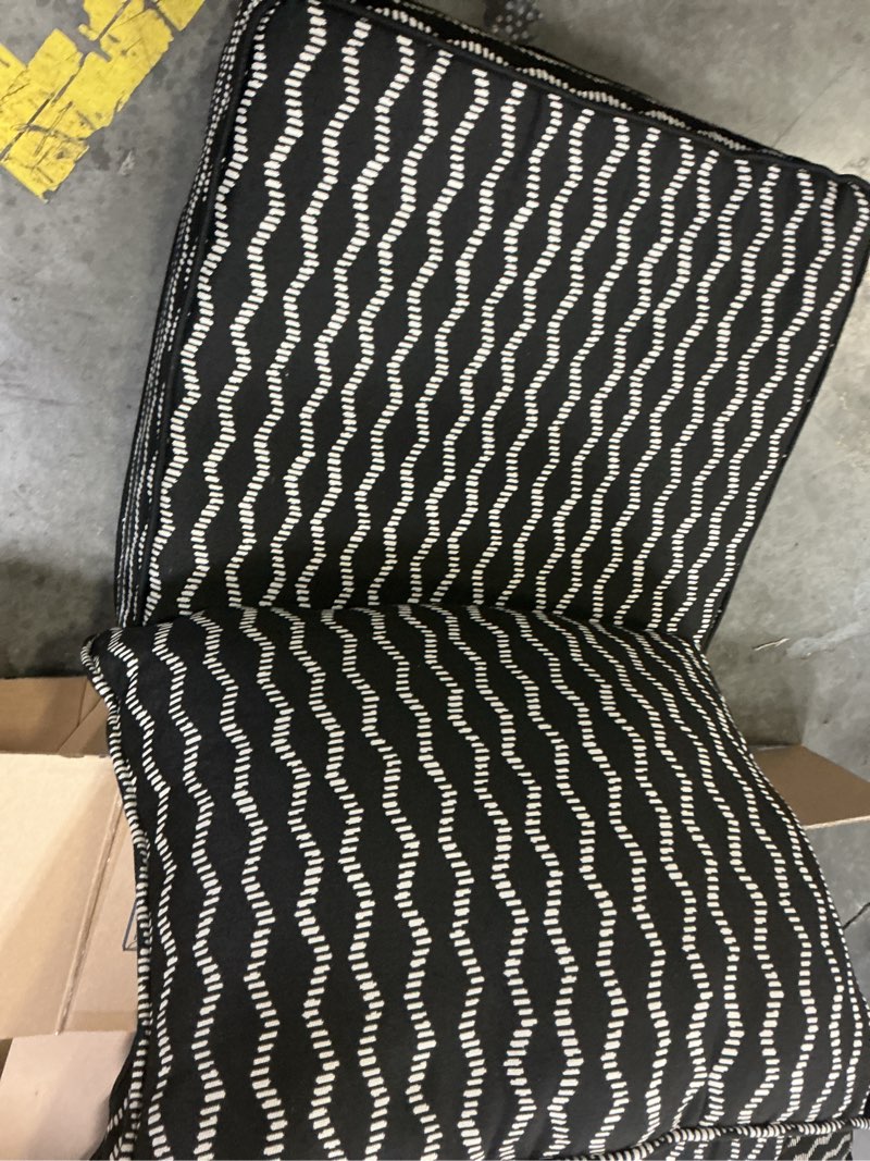 Condition photo showing Good Condition for origin 21 25-in x 25-in 2 -piece black helix jacquard deep seat patio chair cushion