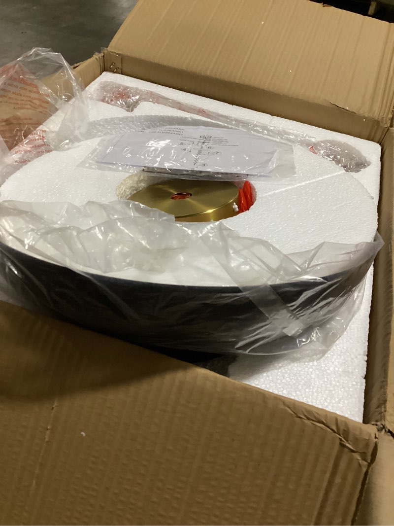 Condition photo showing Good Condition for misc. light fixture 