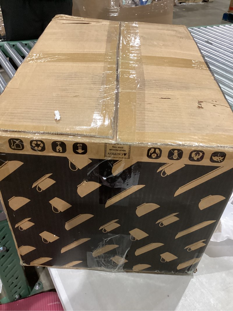 Condition photo showing Good Condition for MALACASA Plates and Bowls Sets, 26 Pieces Ivory White Porcelain Dinnerware Sets without Mugs, Square Dinnerware with Dinner Plates, Bowls and Serving Platters, Modern Dish Set for 6, Series Flora 26 Piece(Service for 6) Ivory White