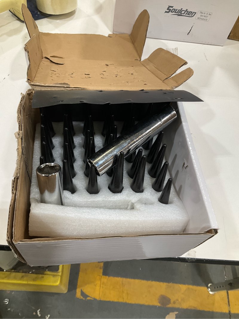 Condition photo showing Good Condition for m14x1.5 lug nuts 14x1.5 spike lug nuts m14 x 1.5 spiked lug nut black set of 32 with 2 socket keys 19mm hex 4.4" tall 14mmx1.5 bullet lug nuts wheel nuts