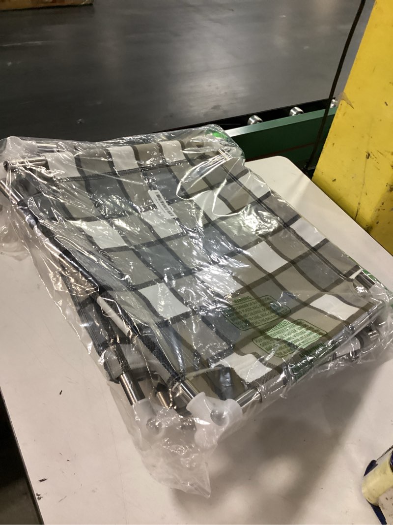 https://lotting-media.assets.bidfta.com/lotting_820a6bc3-e20a-4afe-a74a-3f8dab915b68