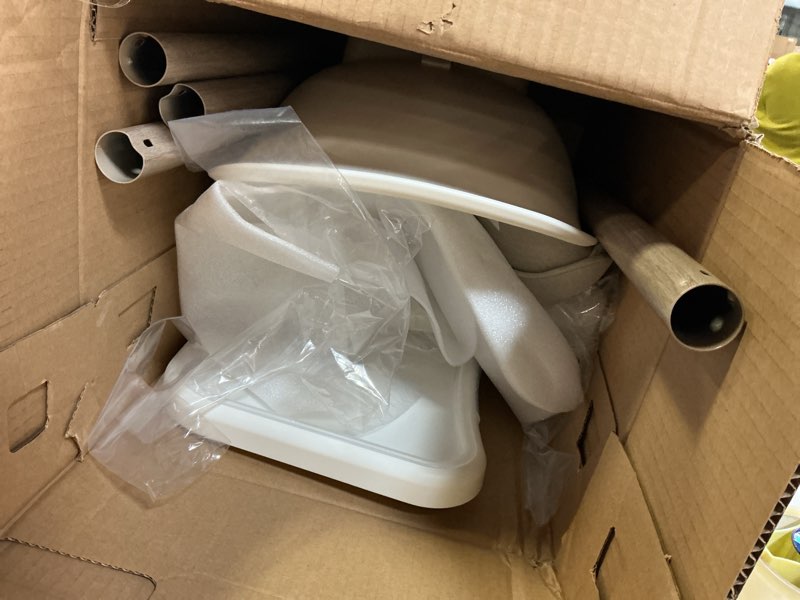 Condition photo showing Good Condition for Graco Ready2Dine 4-in-1 Highchair, Portable High Chair with 4 Growing Stages, Foldable Baby High Chair, Toddler Feeding Seat, Youth Stool, and Big Kid Seat, Linden 4-in-1 DLX Linden