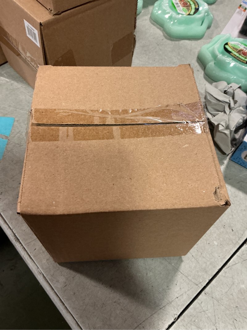 Condition photo showing New/Like New for Penn-Plax SpongeBob Squarepants 5 in. Aquarium Figure