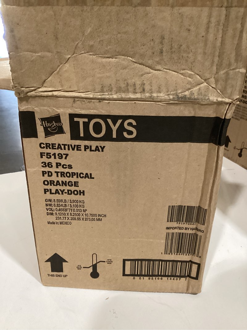 Condition photo showing Good Condition for 36 pcs pd tropical orange play-doh 