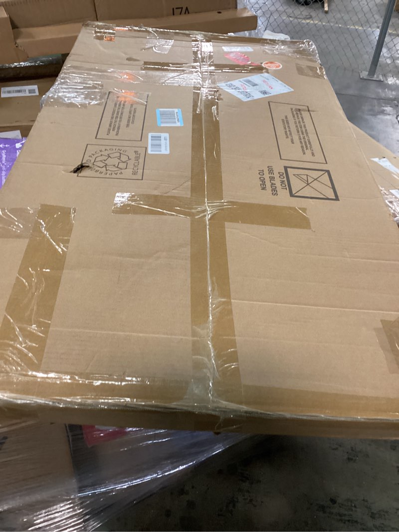 Condition photo showing Good Condition for Wall Mounted Pull Up Bar, Adjustable Depth 51" Chin Up Bar, Strength Training Pull-Up Bars 500LBS Weight Capacity, Home or Garage Gym Chin Up Workout Training Station