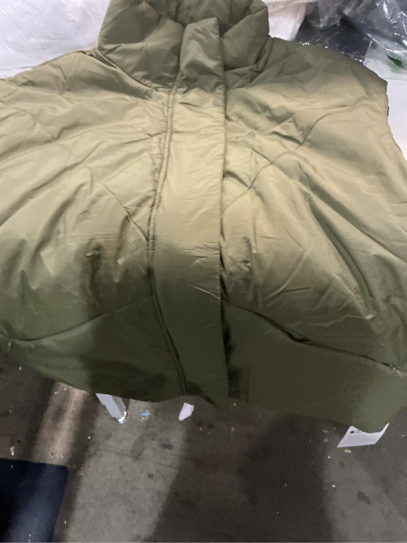 Condition photo showing Good Condition for Huaqiao Women's Quilted Puffer Vest Stand Collar Sleeveless Cropped Coat Zip up Winter Gilet Jackets Army Green Medium