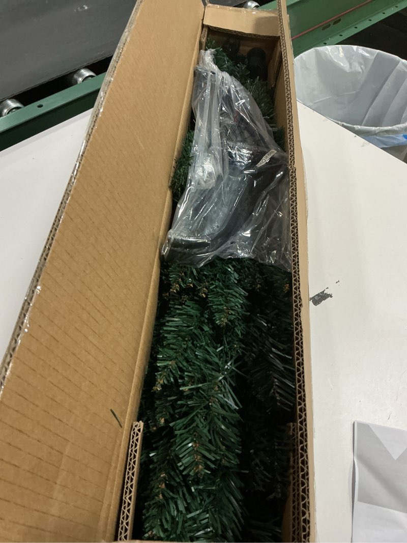 Condition photo showing Good Condition for Giantex, Green Artificial Pencil Christmas, Premium Hinged Pine Tree with Solid Metal Legs, Perfect for Home, Shops and Holiday Decoration, (5FT) (Artificial Pencil Christmas Tree) 5ft Green
