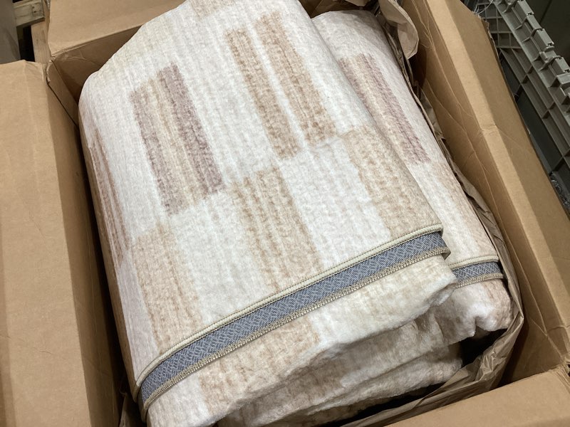 Condition photo showing As Is for 8x10 area rugs for living room: vintage boho neutral washable rug indoor soft large area rug carpet for bedroom nursery farmhouse dining room office floor non-slip low pile under table rug beige 8' x 10' (rectangular) beige