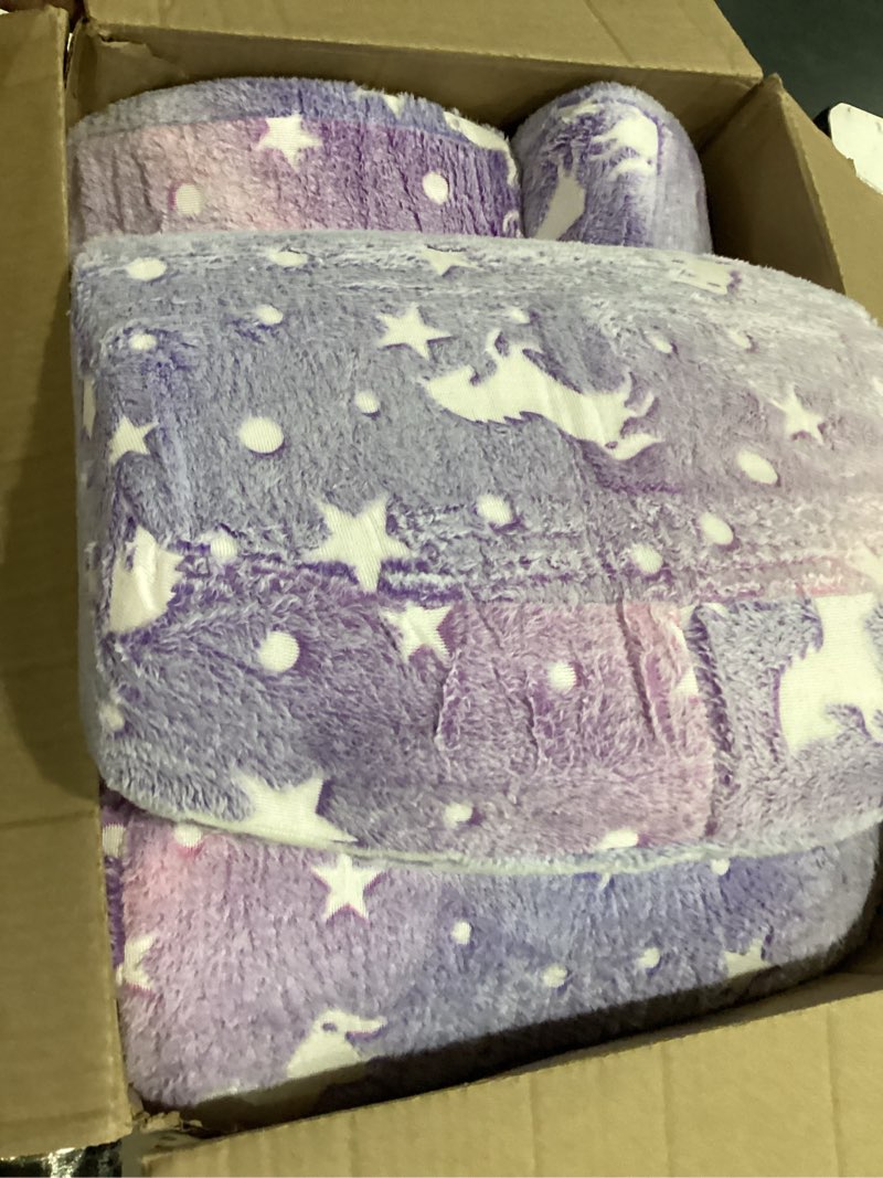 Condition photo showing Good Condition for airpanda comfy kids chair and couch with blanket,2-in-1 soft fold out couch for girls and boys,convertible sofa chair for playroom,purple pony