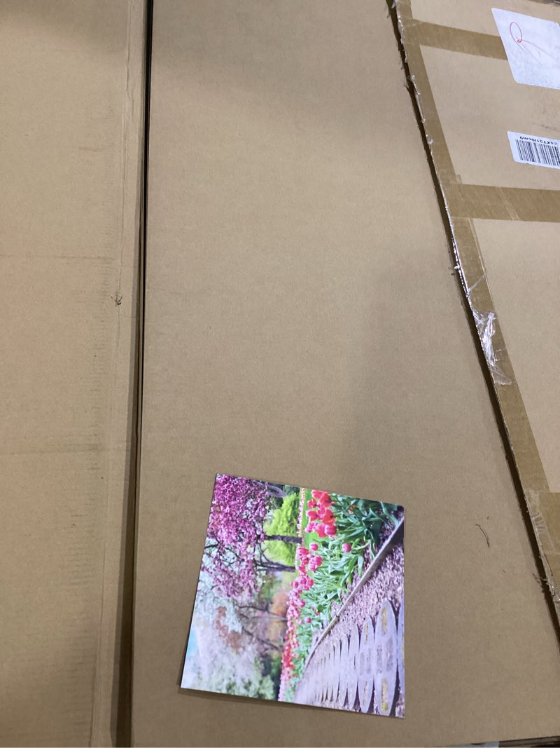 Condition photo showing Good Condition for 4 pack trifold poster board 48" x 36", ikayas black poster boards, science fair display boards poste