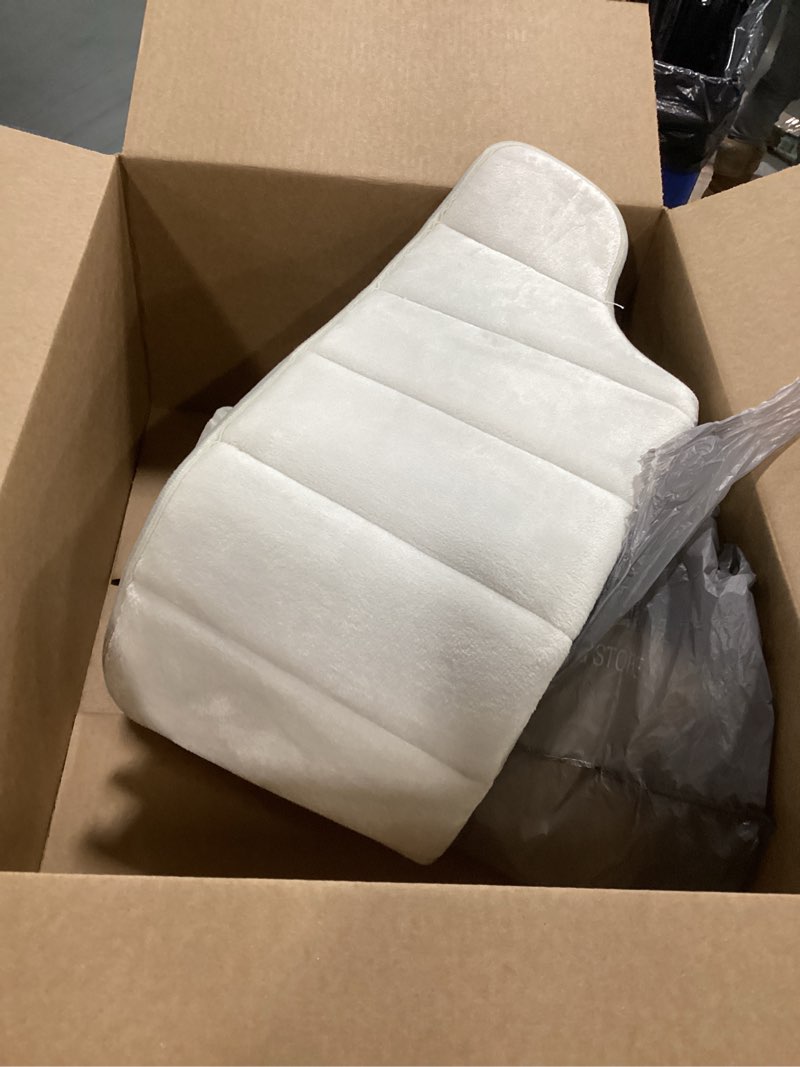 Condition photo showing Good Condition for Yimobra 3 Pieces Memory Foam Bath Mat Sets, 31.5 x 19.8 + 17x24 and U-Shaped for Bathroom Rugs, Toilet Mats, Non-Slip, Soft Comfortable, Water Absorption, Machine Washable, Cream White