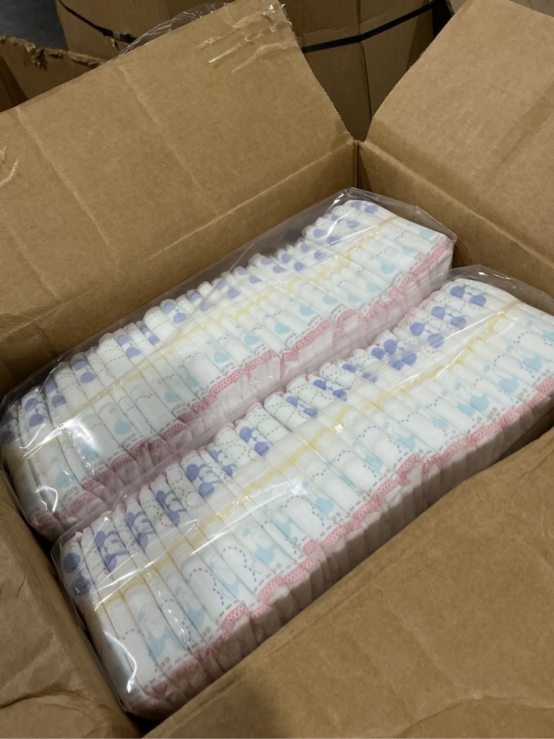 Condition photo showing New/Like New for huggies size 1 diapers, snug & dry newborn diapers, size 1 (8-14 lbs), 128 count, packaging may vary