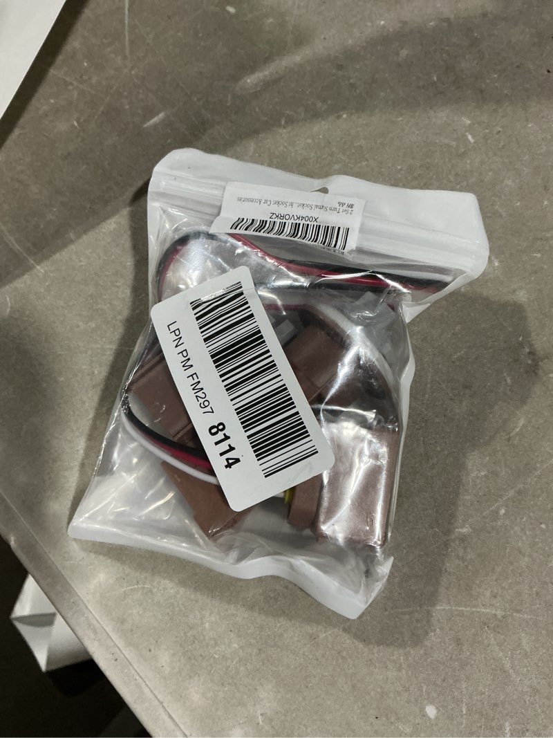 Condition photo showing Good Condition for 2 set turn signal socket and pigtail connector kit oem yf1z13411ca 2u5z13411sa,tail light harness compatible with ford lincoln mercury,professional tail light socket car accessories