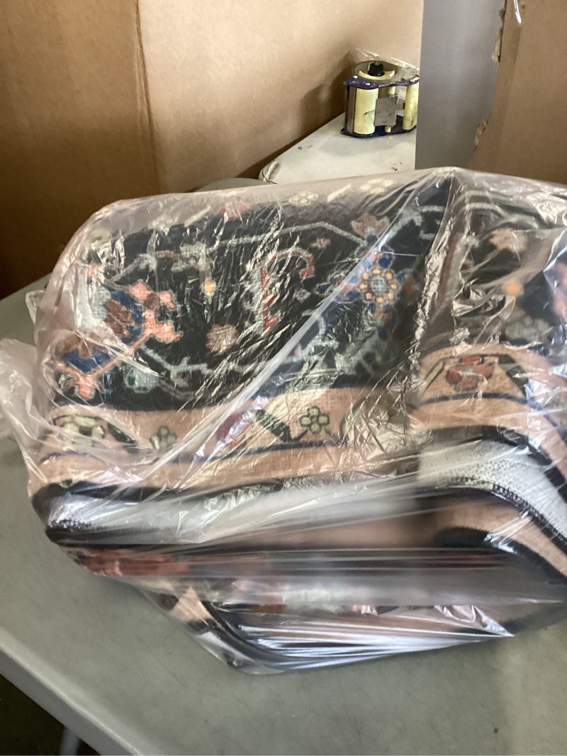 https://lotting-media.assets.bidfta.com/lotting_8243348f-641c-447b-b4ba-d6300aa14f4b