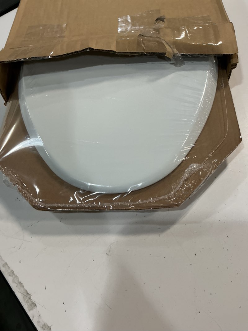 Condition photo showing New/Like New for mayfair 1847slow 000 kendall slow-close  removable enameled wood toilet seat that will never loosen  1 pack elongated - premium hinge  white