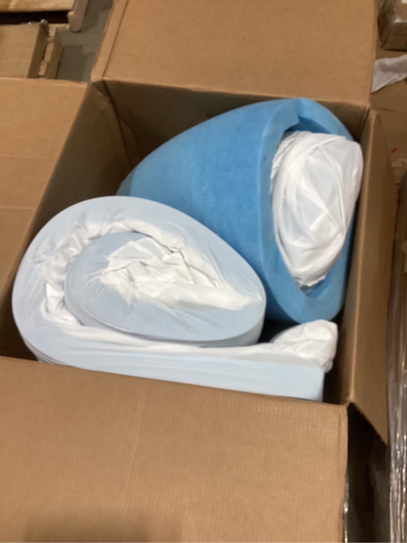 Condition photo showing Good Condition for Sleep Innovations Cooling Comfort Gel Memory Foam Dual Layer Mattress Topper, 4 Inch, King Size, Pillow Top Cover King Cooling Comfort Topper