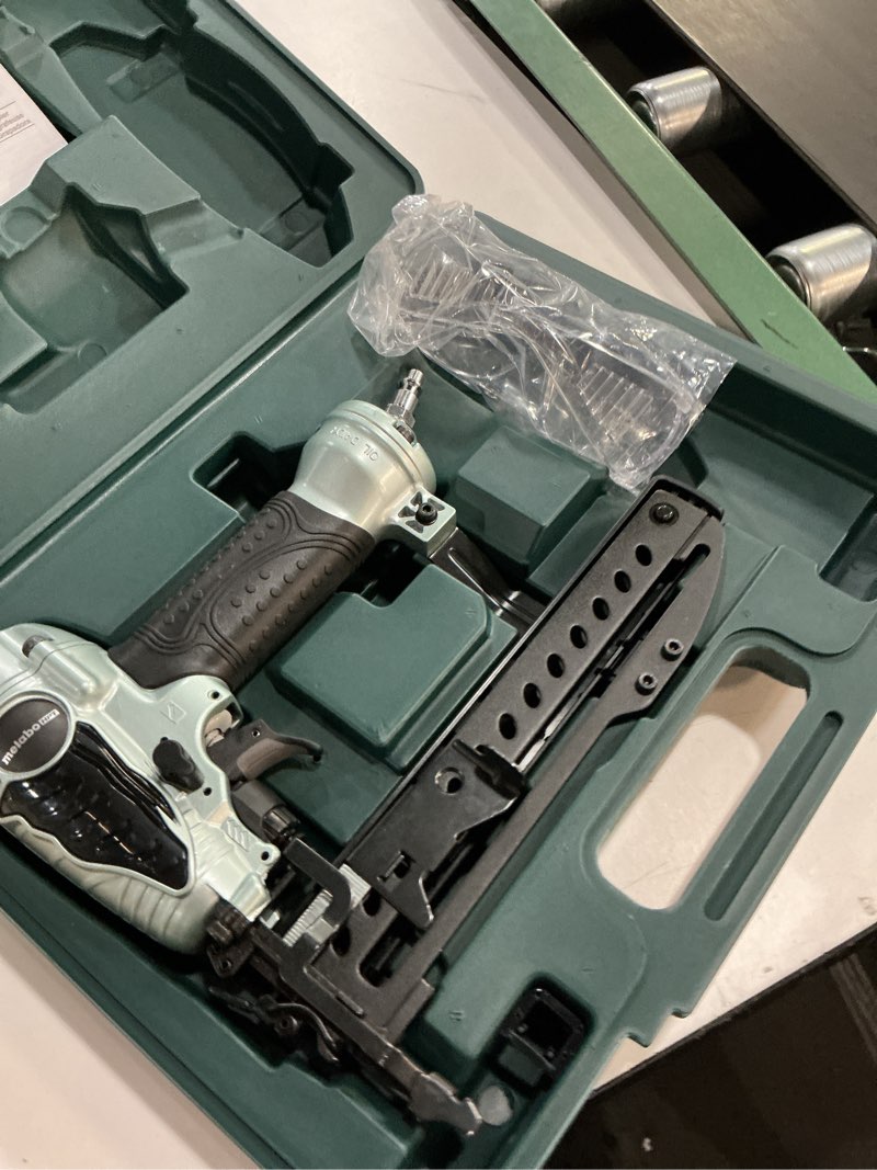Condition photo showing As Is for metabo hpt 18-gauge 1/4-in narrow crown finish pneumatic stapler