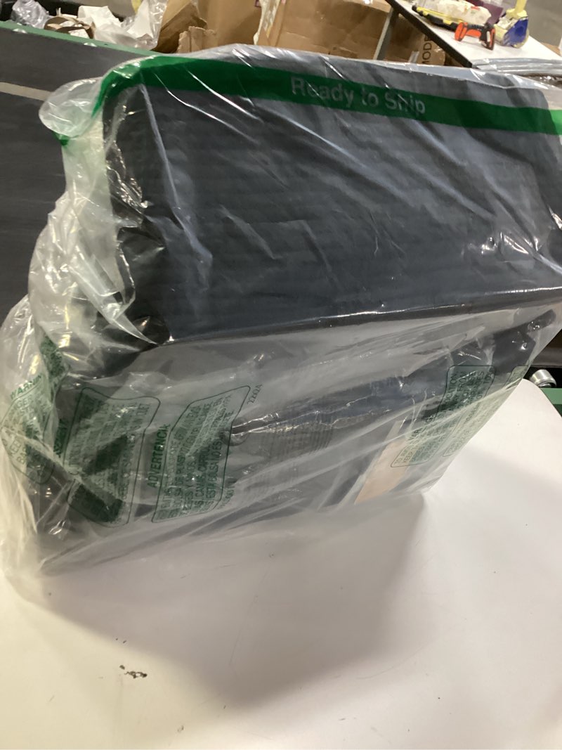 https://lotting-media.assets.bidfta.com/lotting_824f5446-fea9-4cfd-94eb-7d39b196ee4c