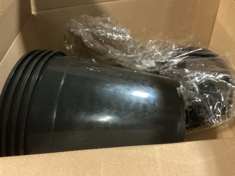 Condition photo showing Good Condition for 7 Gallon Plastic Pots with Drip Trays, Sturdy Gallon Plant Pots with Drainage Holes, Large Gallon Pots for Flowers, Ideal for Indoor and Outdoor Use (7Gallon-4PACK)