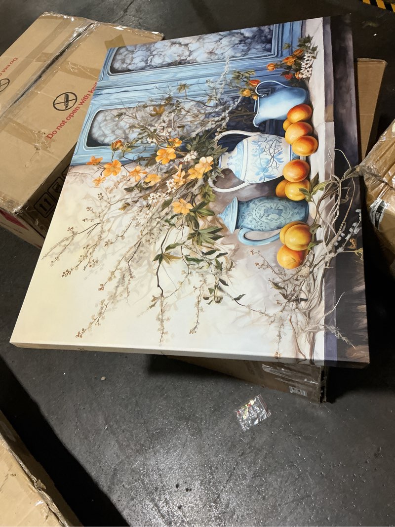 Condition photo showing New/Like New for flower vase oranges country farmhouse - flowers wall decor
