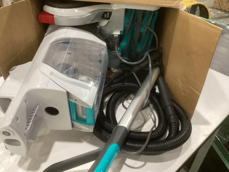 Condition photo showing Good Condition for Hoover SmartWash+ Automatic Carpet Cleaner Machine for Carpet and Upholstery, Deep Cleaning Carpet Shampooer Machine, Pair with a Hoover Carpet Cleaner Solution for a Bright, Refreshed Home, NOT TESTED, AS IS