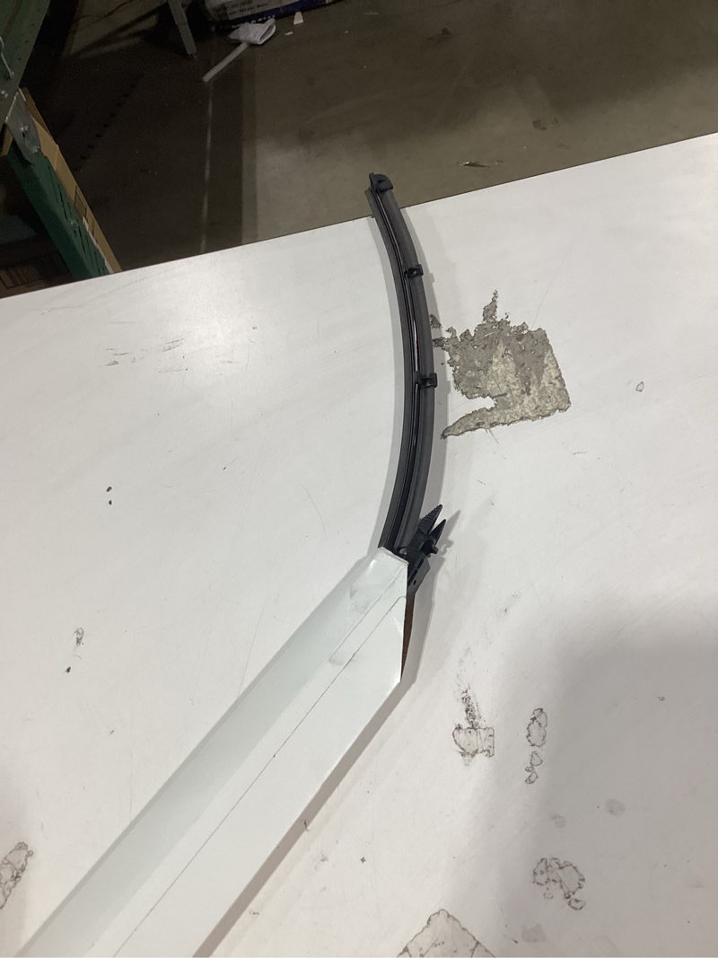 motorcraft - black wiper blade
