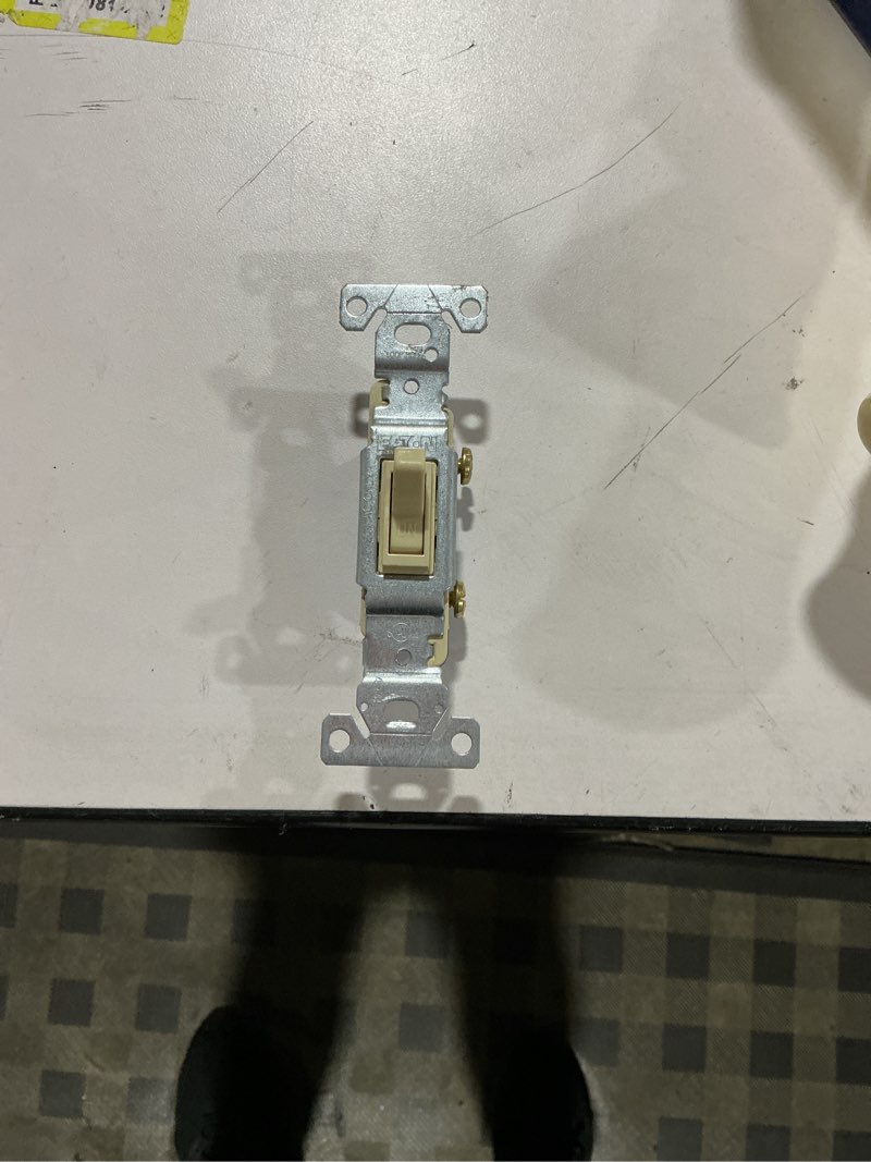 Eaton 15-amp Single-pole Toggle Light Switch , Ivory