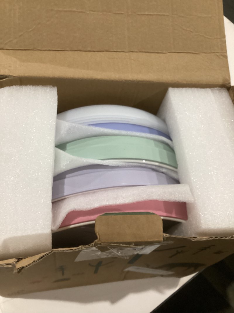 Condition photo showing Good Condition for elk and friends kids 7.8” porcelain divided plates with silicone sleeves + lids | suitable for babies/kids/toddlers | microwave & dishwasher safe | non slip | snack dishes blush/sage/misty blue/lilac 7.8" divided with lid (non-suction sleeves)