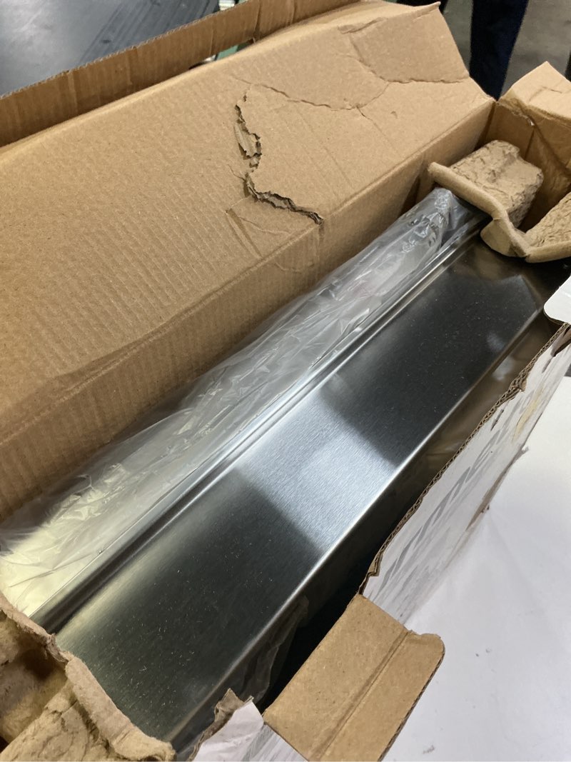 Condition photo showing Good Condition for elite gourmet ewm-6122 dual 2 x 2.5 qt. trays, buffet server, food warmer temperature control, clear slotted lids, perfect for parties, entertaining & holidays, 5 qt total, stainless steel 5 quart / 2 trays