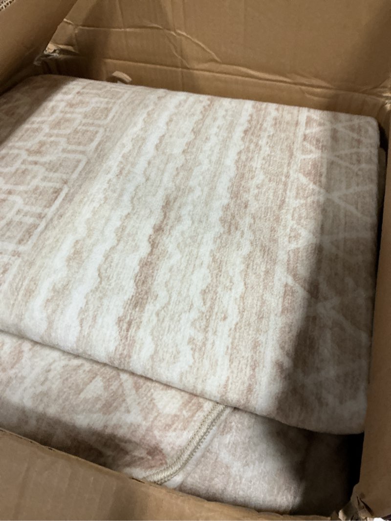 Condition photo showing Good Condition for Large Living Room Area Rug 9x12, Machine Washable Vintage Boho Moroccan Rugs Geometric Neutral Rug Non-Shedding Low Pile Distressed Farmhouse Carpet for Bedroom Dining Table Office(9'x12',Ivory Beige) Ivory Beige 9' x 12' (Rectangular)