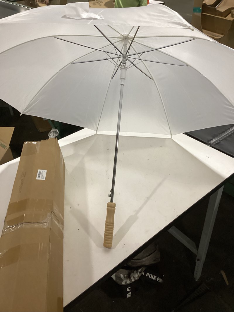 https://lotting-media.assets.bidfta.com/lotting_826b5f5f-2201-464d-a0ef-390db7ec012d